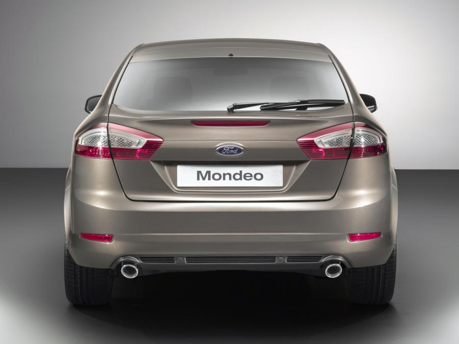  Ford Mondeo Hatchback 2010 года  (фото 7 из 9)